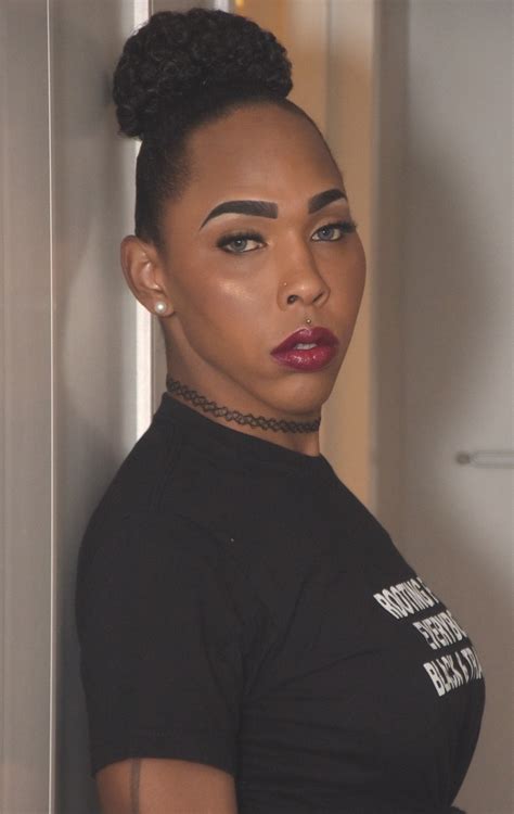 ebony ts fav|13 Trans and Nonbinary Adult Performers to Follow on OnlyFans。